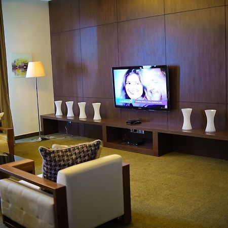 Voyage Hotel Karaganda Bagian luar foto