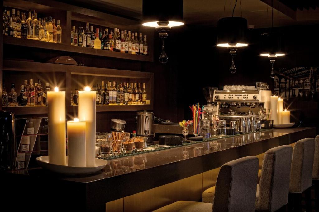 Voyage Hotel Karaganda Bagian luar foto