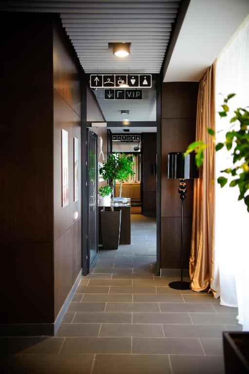 Voyage Hotel Karaganda Bagian luar foto